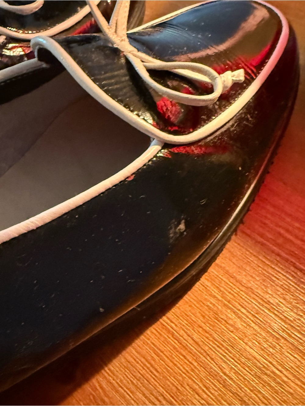 Salvatore Ferragamo Black Patent Leather Ballet Loafers with White Trim Bow 6 - Picture 9 of 9